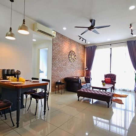 Conezion Near Ioi City Mall, Maeps Serdang, Putrajaya By Cloud Host Путраджая Екстериор снимка