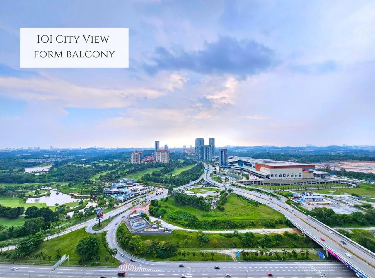 Conezion Near Ioi City Mall, Maeps Serdang, Putrajaya By Cloud Host Путраджая Стая снимка