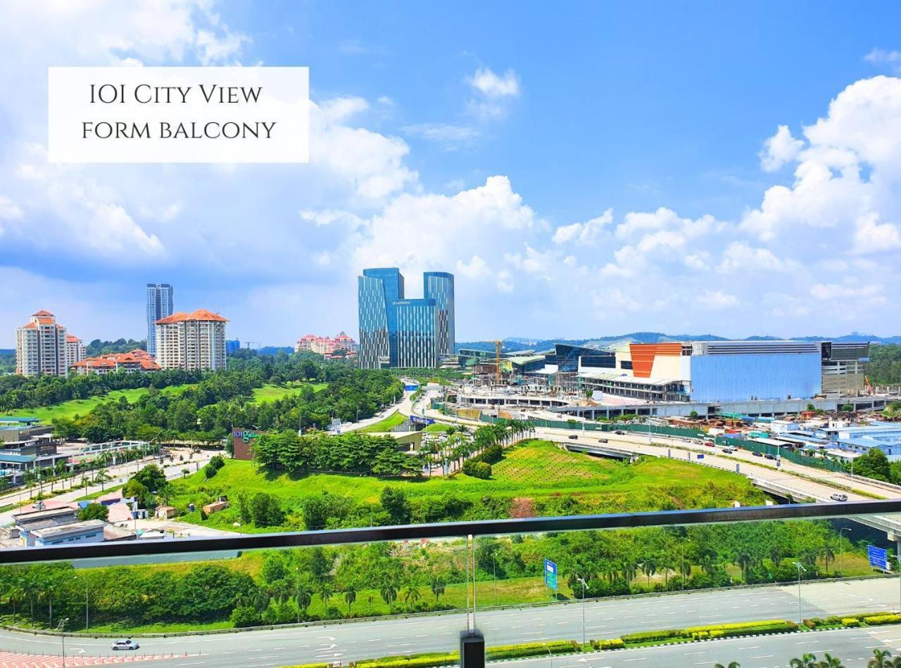 Conezion Near Ioi City Mall, Maeps Serdang, Putrajaya By Cloud Host Путраджая Стая снимка