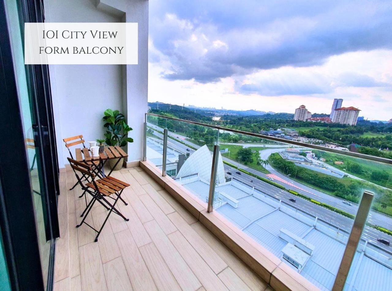 Conezion Near Ioi City Mall, Maeps Serdang, Putrajaya By Cloud Host Путраджая Екстериор снимка