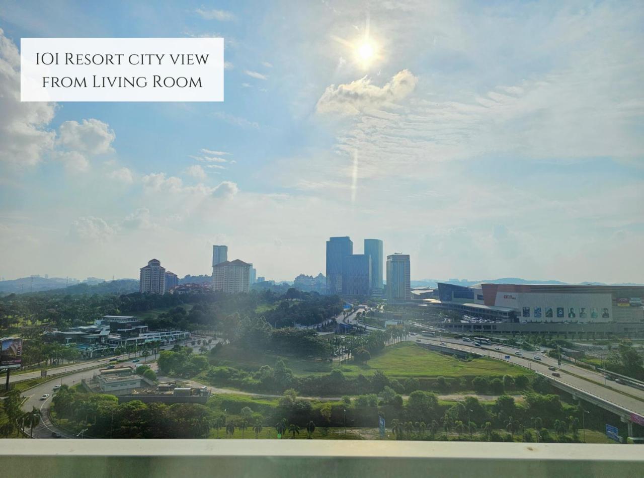 Conezion Near Ioi City Mall, Maeps Serdang, Putrajaya By Cloud Host Путраджая Стая снимка