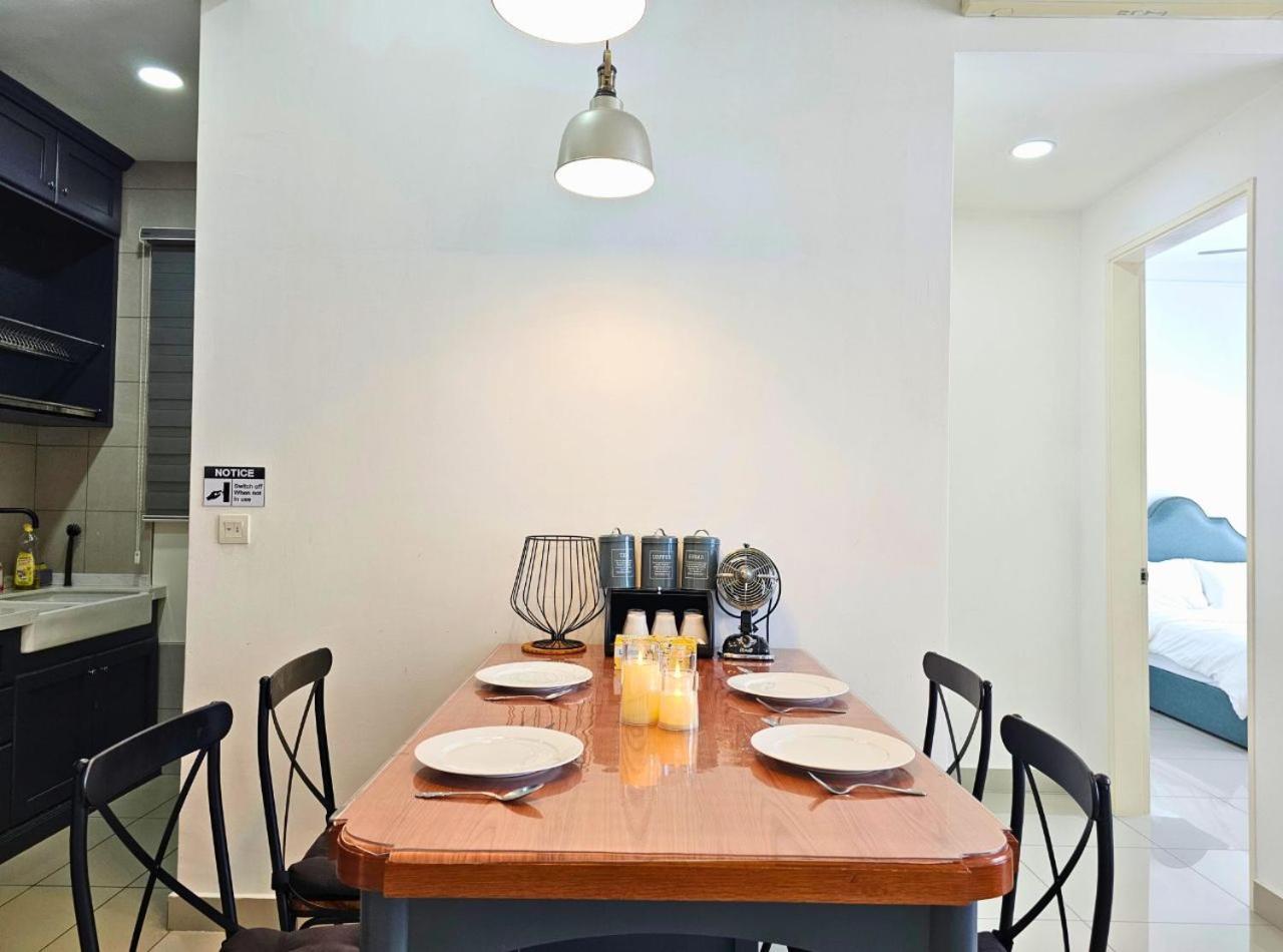 Conezion Near Ioi City Mall, Maeps Serdang, Putrajaya By Cloud Host Путраджая Стая снимка