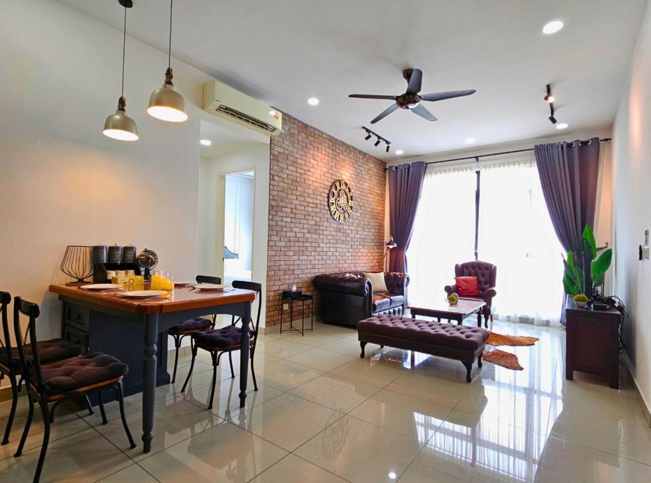 Conezion Near Ioi City Mall, Maeps Serdang, Putrajaya By Cloud Host Путраджая Екстериор снимка